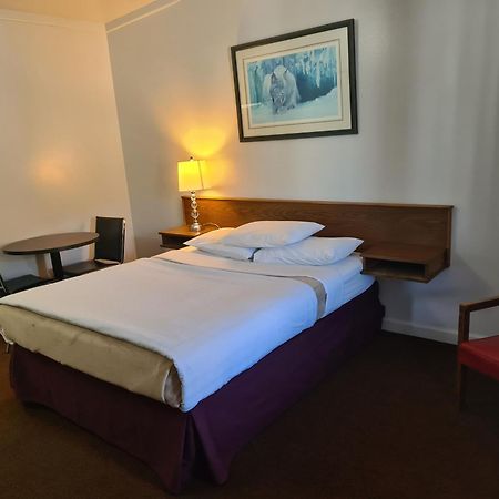 Sundowner Motel Кэш-Крик Экстерьер фото